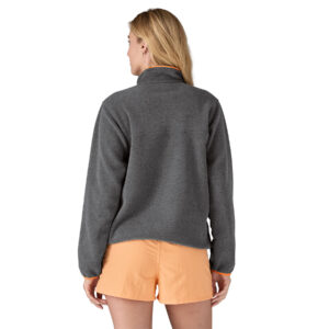 Patagonia Women’s LW Synch Snap-T Pullover - Fin & Game