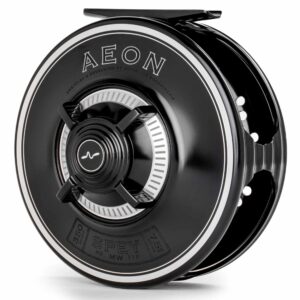 Guideline Aeon Fly Reel Studio Image Silver Side View