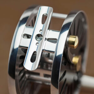 Frodin Salar Daisy Fly Reel Black Product Image Rell Foot Image