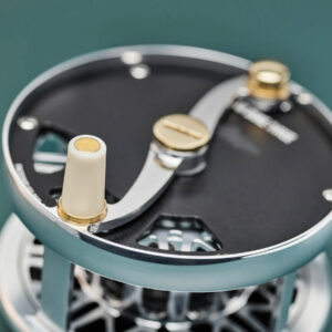 Frodin Salar Duke Fly Reel Hunter Green Product Image Handle Detail
