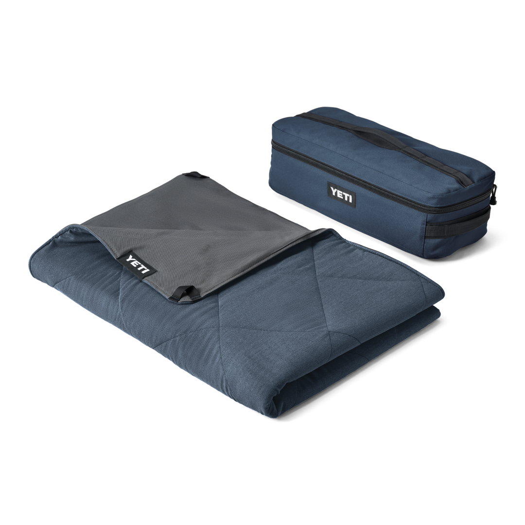 YETI Lowlands Blanket – Navy - Fin & Game